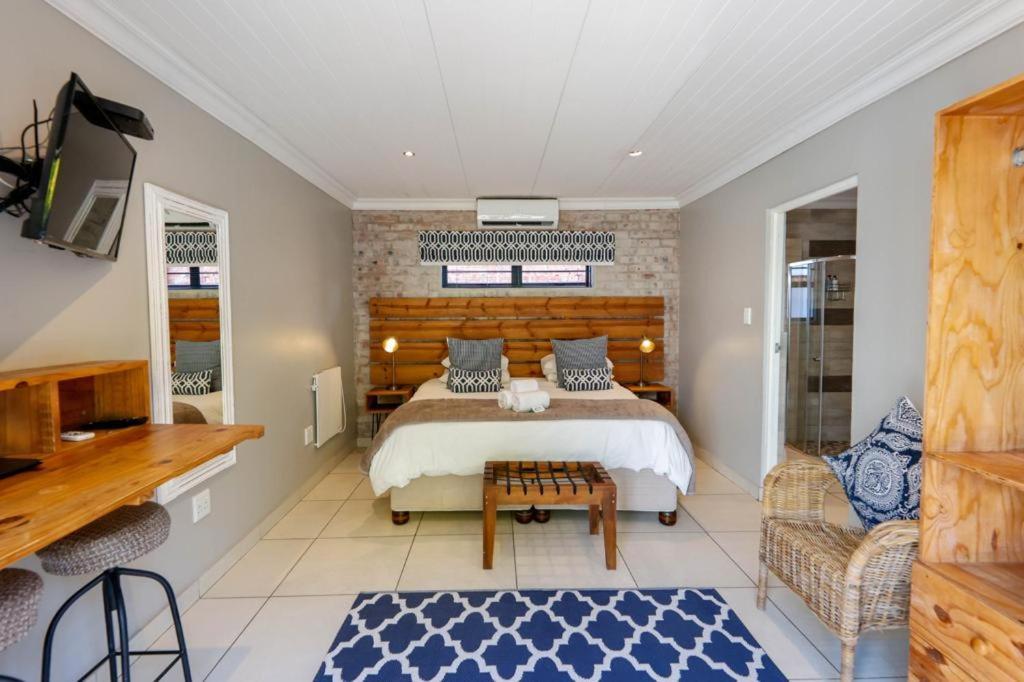 Touching Senses Garden Cottages Bloemfontein Esterno foto